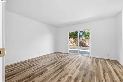 1859 Lynwood Dr, Concord, CA 94519 - Photo 17