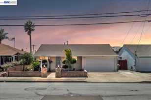 3675 Monterey Blvd, San Leandro, CA 94578 - Photo 1