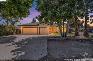 3427 Sanford St, Concord, CA 94520 - Photo 1