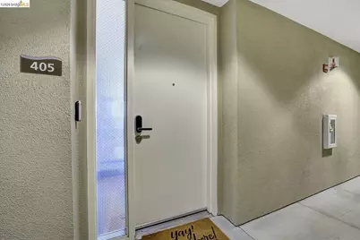 3090 Glascock St #405, Oakland, CA 94601 - Photo 1