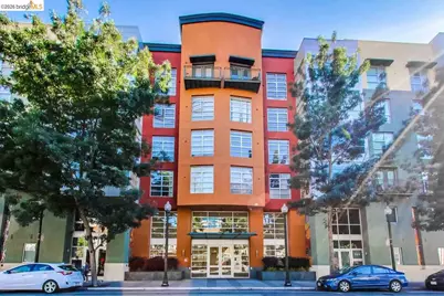 585 9th St #615, Oakland, CA 94607 - Photo 1