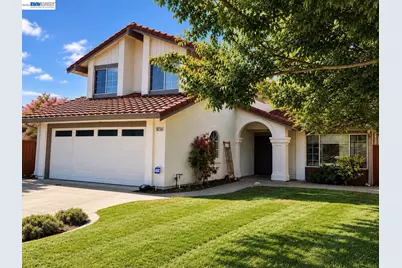 18734 Mt Lassen Dr, Castro Valley, CA 94552 - Photo 1