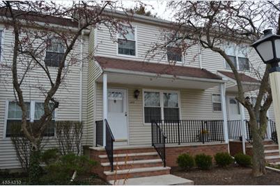 105 Salem Ct 105 Raritan Township Nj 08822 Mls 3517369