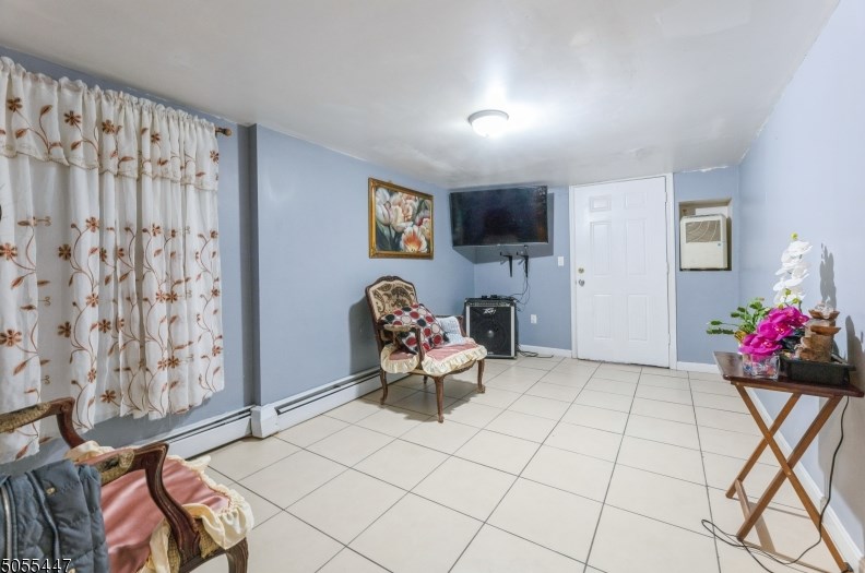 102 16th St, Paterson NJ 07524-2009 exterior