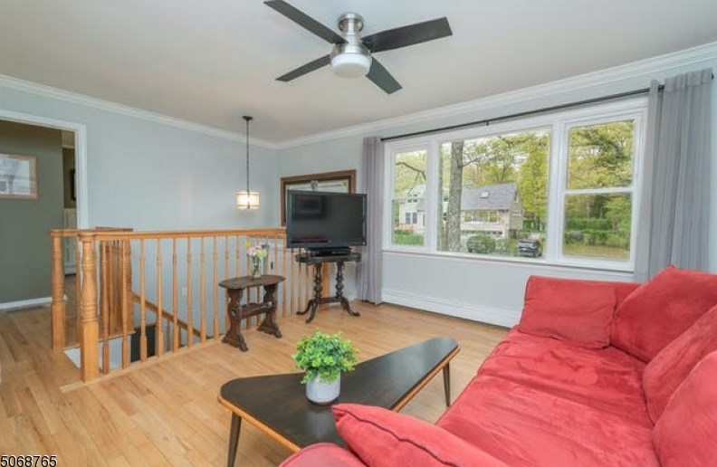 34 Brendona Ave, Stanhope NJ  07874-2117 exterior