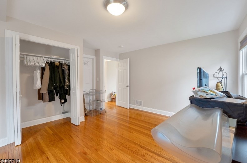 73 Cliff Hill Rd, Clifton NJ  07013-2309 exterior