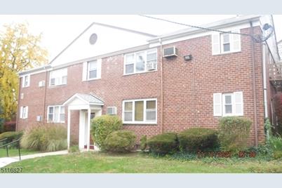245 Passaic Ave #19 - Photo 1