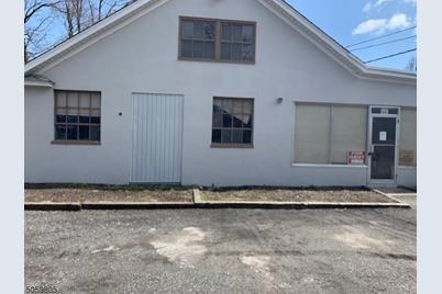 384 Rutherford Ave, Franklin, NJ 07416 - Photo 1