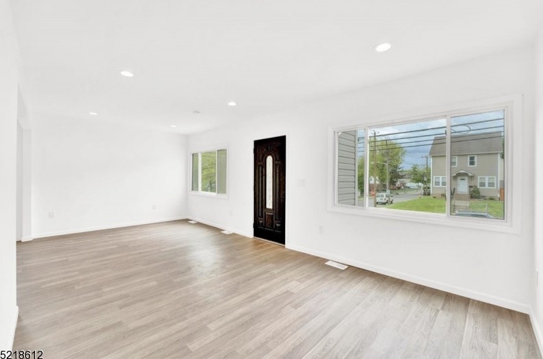 241 8th Ave, Paterson NJ  07514-2236 exterior