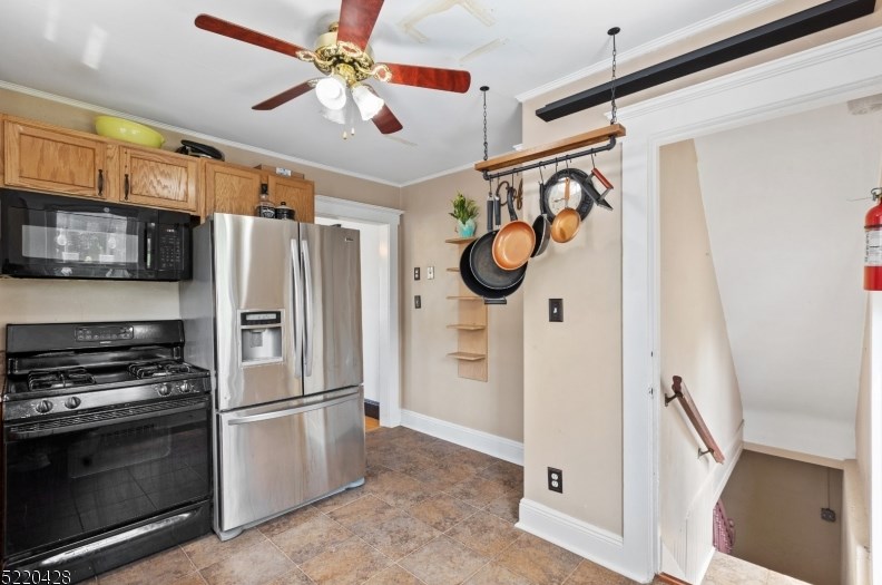 1447 Lincoln Ave, Pompton Falls NJ  07442-1515 exterior