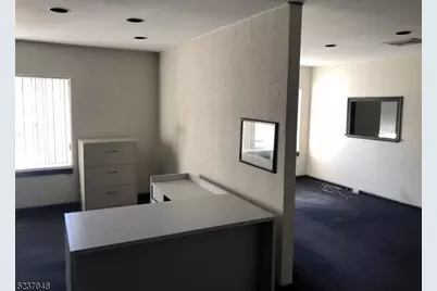 450 Bloomfield Ave, Verona, NJ 07044 - Photo 27