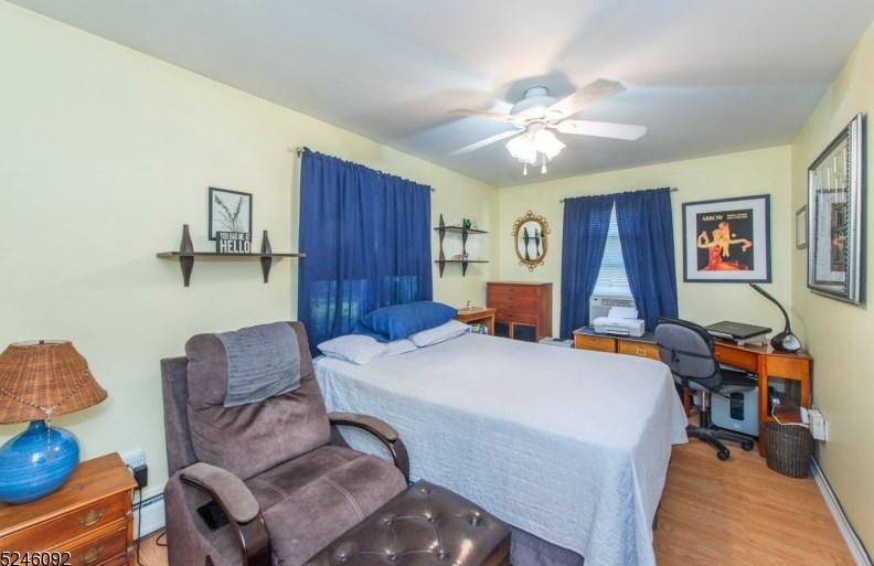 38 Iroquois Ave, Lake Hiawatha NJ 07034-1706 exterior