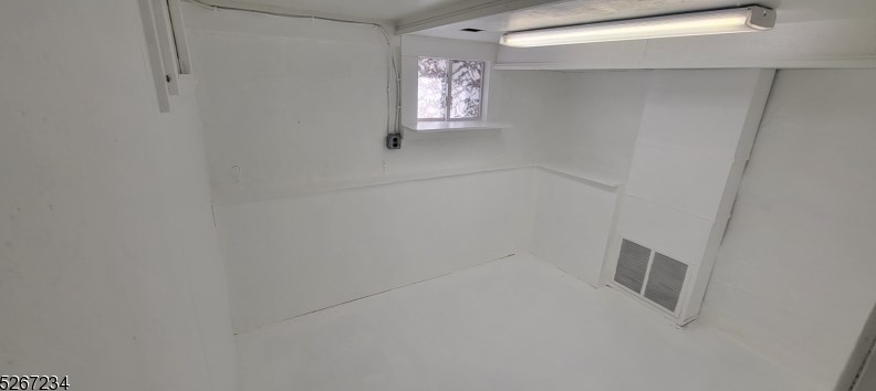 382 Delawanna Ave, Clifton NJ  07014-1341 exterior