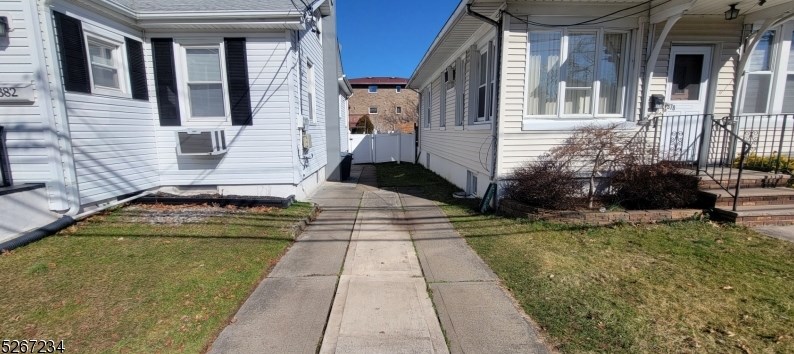 382 Delawanna Ave, Clifton NJ  07014-1341 exterior