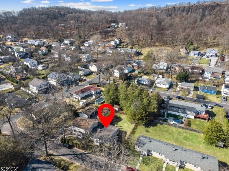 3 Degraw Ave, Clifton NJ  07013-1507 exterior