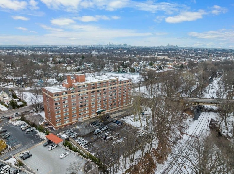 926 Bloomfield Ave, Glen Ridge NJ  07028-1330 exterior