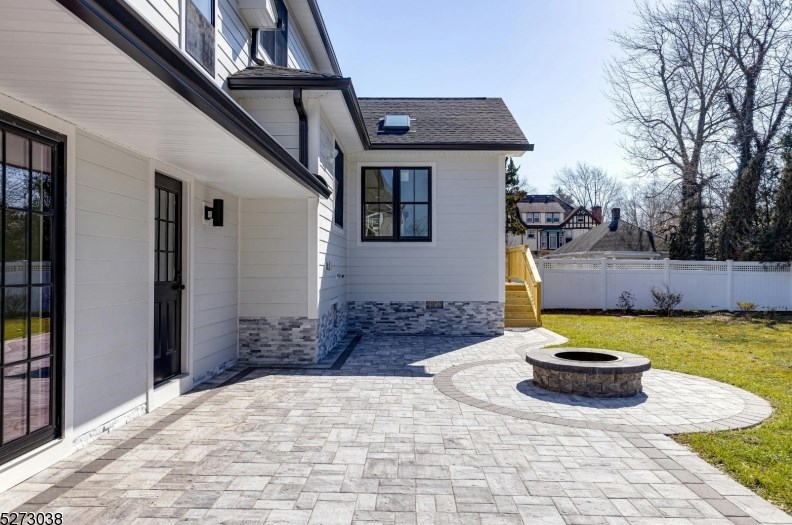 507 Springfield Ave, Cranford NJ  07016-1864 exterior