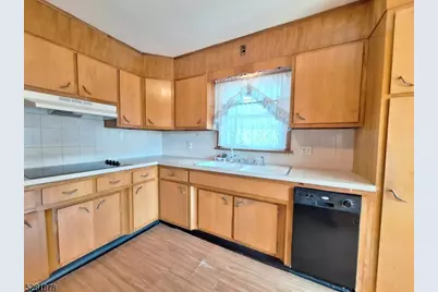 411 Lefferts St, Old Bridge Township, NJ 08879 - Photo 15