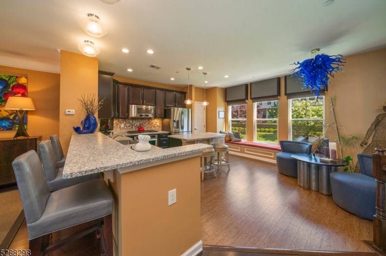 12 Macculloch Ave #7, Morristown, NJ 07960