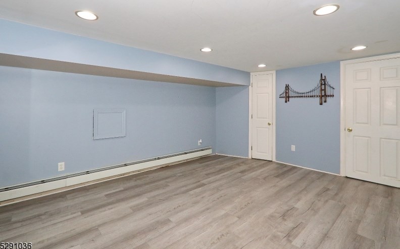 6 Cayuga Rd, Cranford NJ 07016-3401 exterior