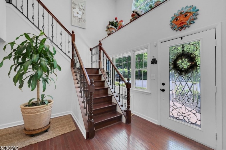 42 Raynor Rd, Morristown, NJ 07960