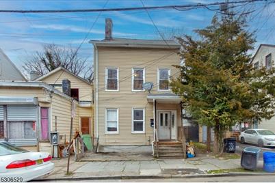 78 Arch St, Paterson, NJ 07522 - Photo 1