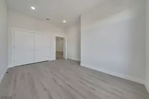 22 Bloomfield Ave, Paterson, NJ 07503 - Photo 15