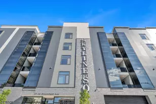 22 Bloomfield Ave, Paterson, NJ 07503 - Photo 23