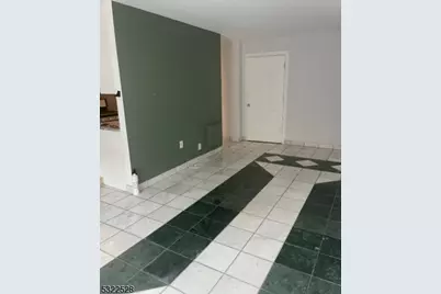 712 North Broad St Apt #2E, Elizabeth, NJ 07208 - Photo 3