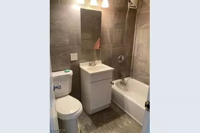 712 North Broad St Apt #2E, Elizabeth, NJ 07208 - Photo 15