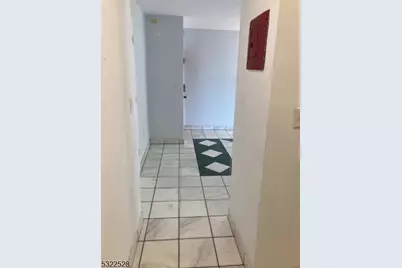 712 North Broad St Apt #2E, Elizabeth, NJ 07208 - Photo 9