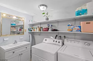 15 Parkhurst Pl, Verona, NJ 07044 - Photo 49