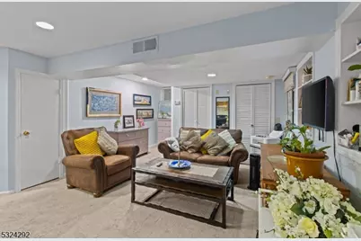 15 Parkhurst Pl, Verona, NJ 07044 - Photo 45