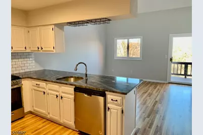 2 Stowe Ct #6, Vernon, NJ 07462 - Photo 1