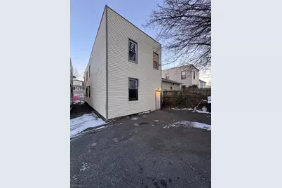 85 Smith Street, Newark, NJ 07106 - Photo 3