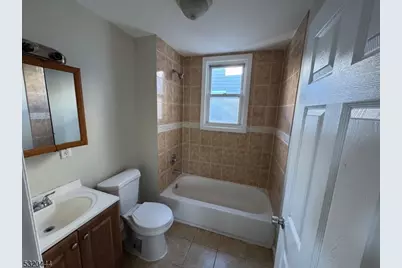 285 Wainwright Street, Newark, NJ 07112 - Photo 15