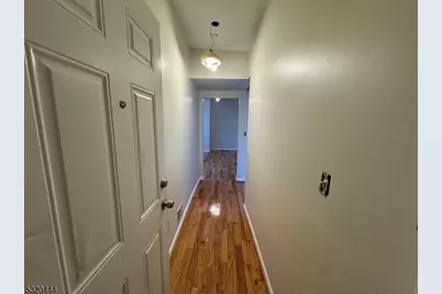 285 Wainwright Street, Newark, NJ 07112 - Photo 5