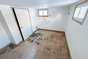 58 Manalapan Rd, Spotswood, NJ 08884 - Photo 15