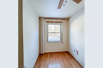 58 Manalapan Rd, Spotswood, NJ 08884 - Photo 11