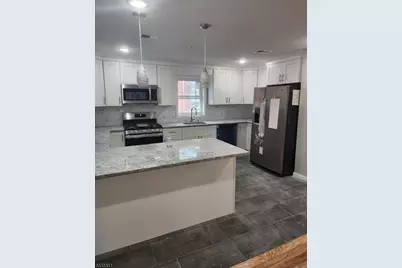 20-22 Garibaldi Ave, Newark, NJ 07114 - Photo 9