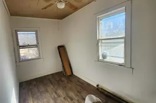 20 Adams St, Belvidere, NJ 07823 - Photo 3