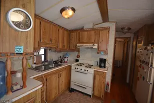 42 Elm Village, Vernon Twp., NJ 07461 - Photo 3