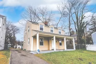 206 Dodd St, East Orange, NJ 07017 - Photo 1