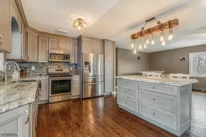 48 Neepaulin Dr, Wantage, NJ 07461 - Photo 1