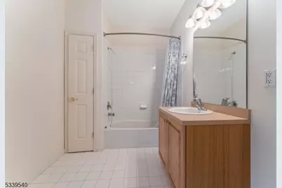 6015 Brookfield Glen Dr #15, White Township, NJ 07823 - Photo 19