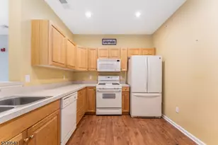 6015 Brookfield Glen Dr, White Township, NJ 07823 - Photo 3