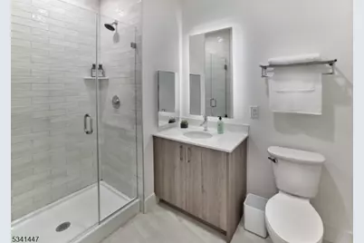 10 Green St #431, Woodbridge Township, NJ 07095 - Photo 7