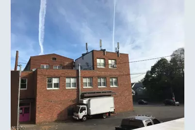 10 Squirrelwood Rd, Woodland Park, NJ 07424 - Photo 7