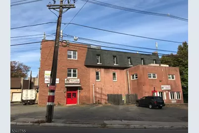 10 Squirrelwood Rd, Woodland Park, NJ 07424 - Photo 1