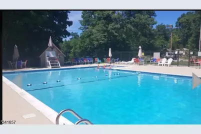 102 Dogwood Vlg, Vernon Twp., NJ 07461 - Photo 15